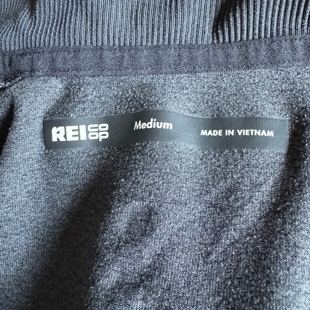 REI Co-op men’s quarter zip‎ M - Picture 3 of 5